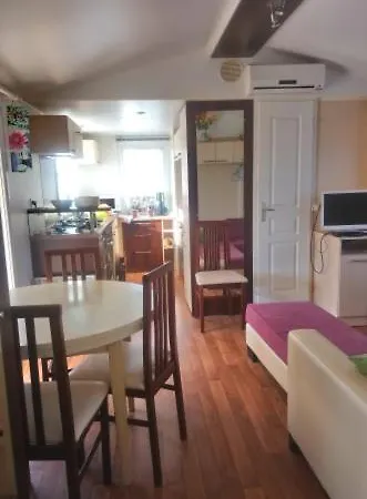 Mobil Home *